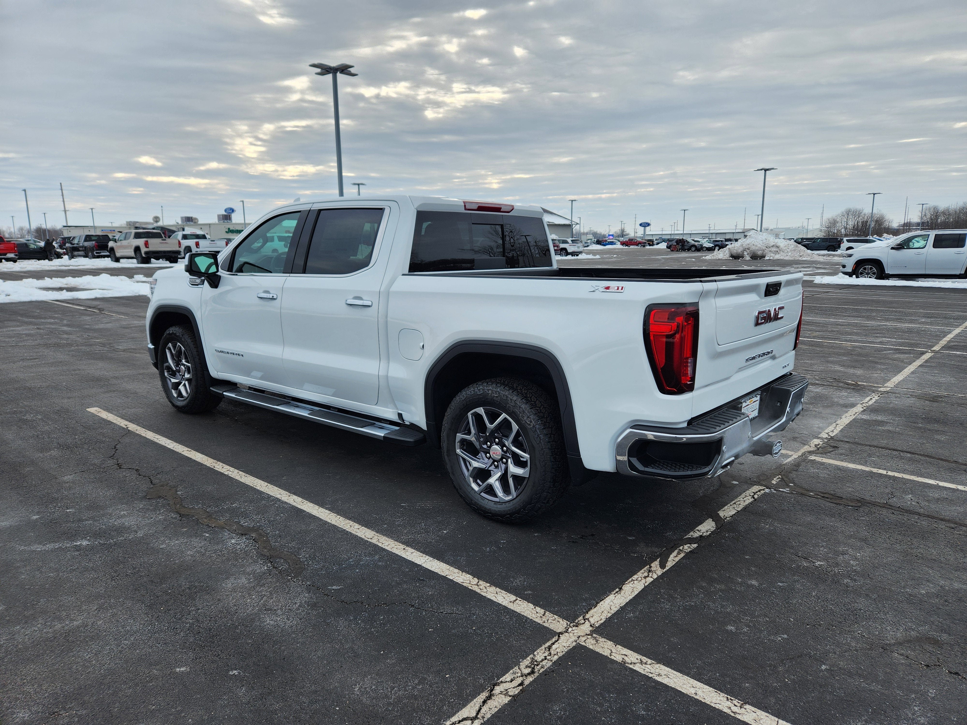 2026 GMC Sierra 1500 SLT