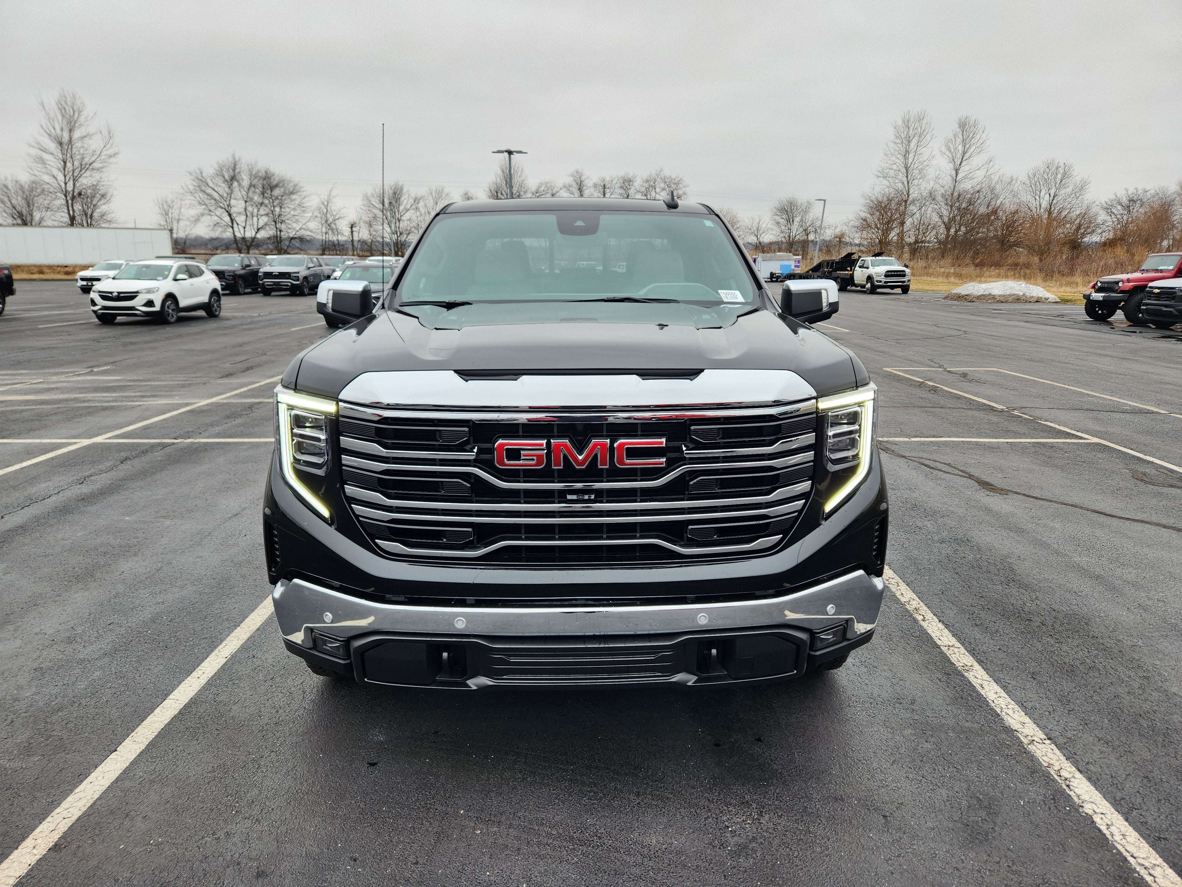 2026 GMC Sierra 1500 SLT