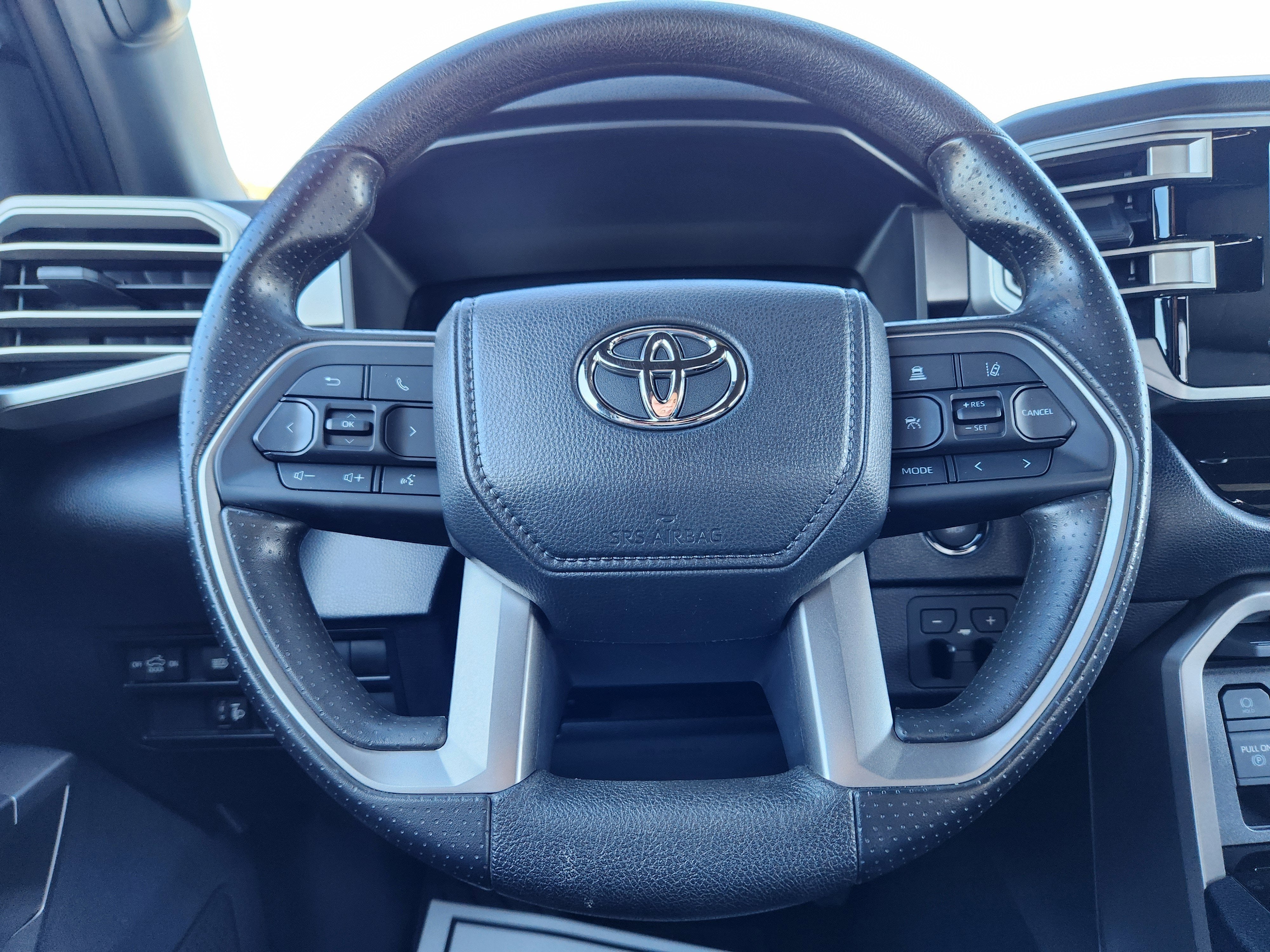 2025 Toyota Tundra SR5