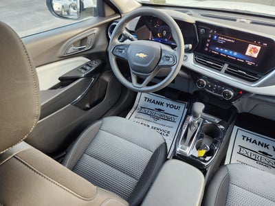 2025 Chevrolet Trax LT