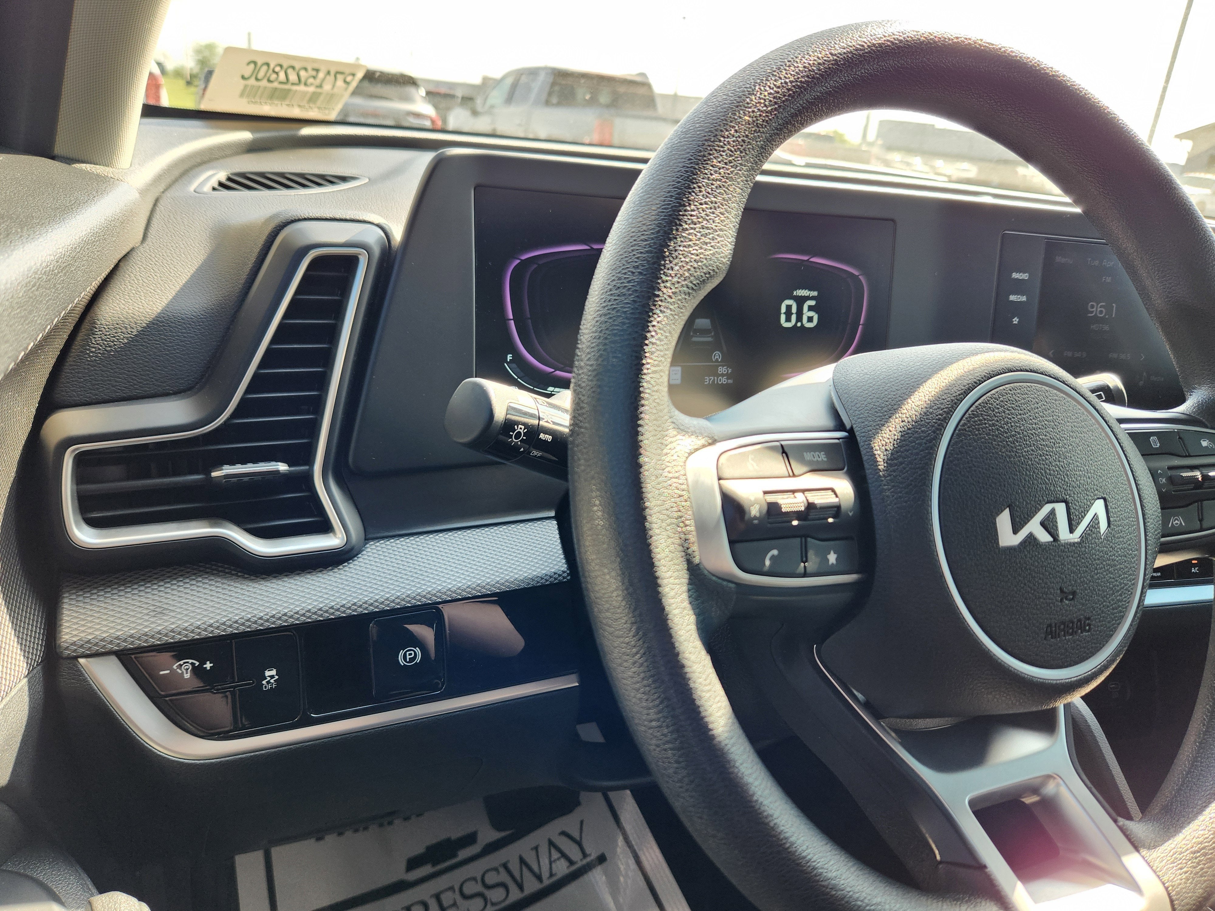 2023 Kia Sportage LX