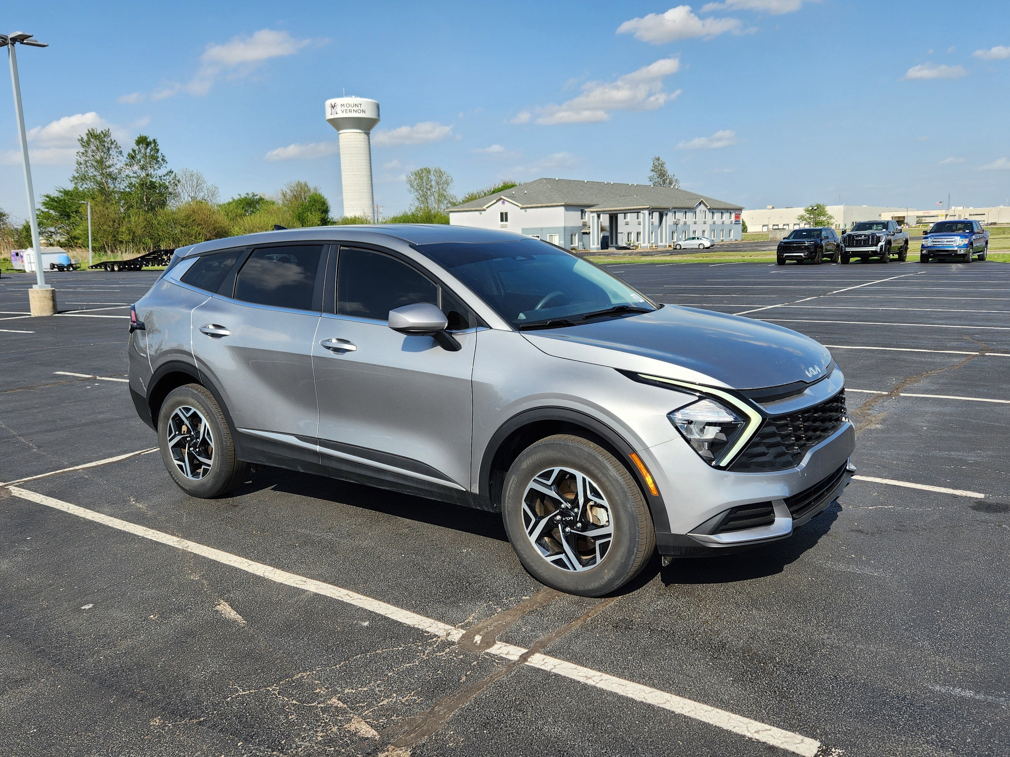 2023 Kia Sportage LX